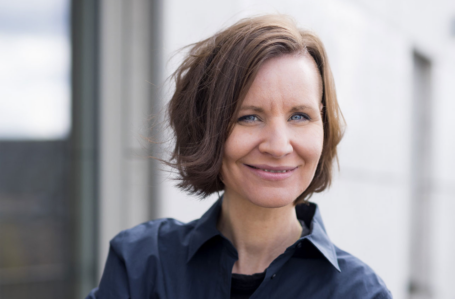 Cathi Bruns, Unternehmerin und Publizistin