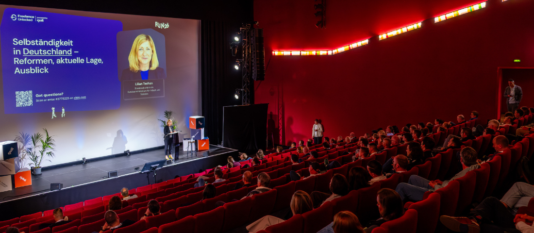 Lillian Tschan mit ihrer Keynote über die Selbstständigkeit in Deutschland